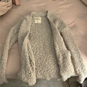 Hollister Fuzzy grey/cream cardigan XS